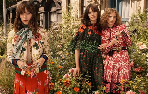 dakota johnson in gucci bloom commercial|Dakota Johnson, Hari Nef and Petra Collins Star in Gucci's .